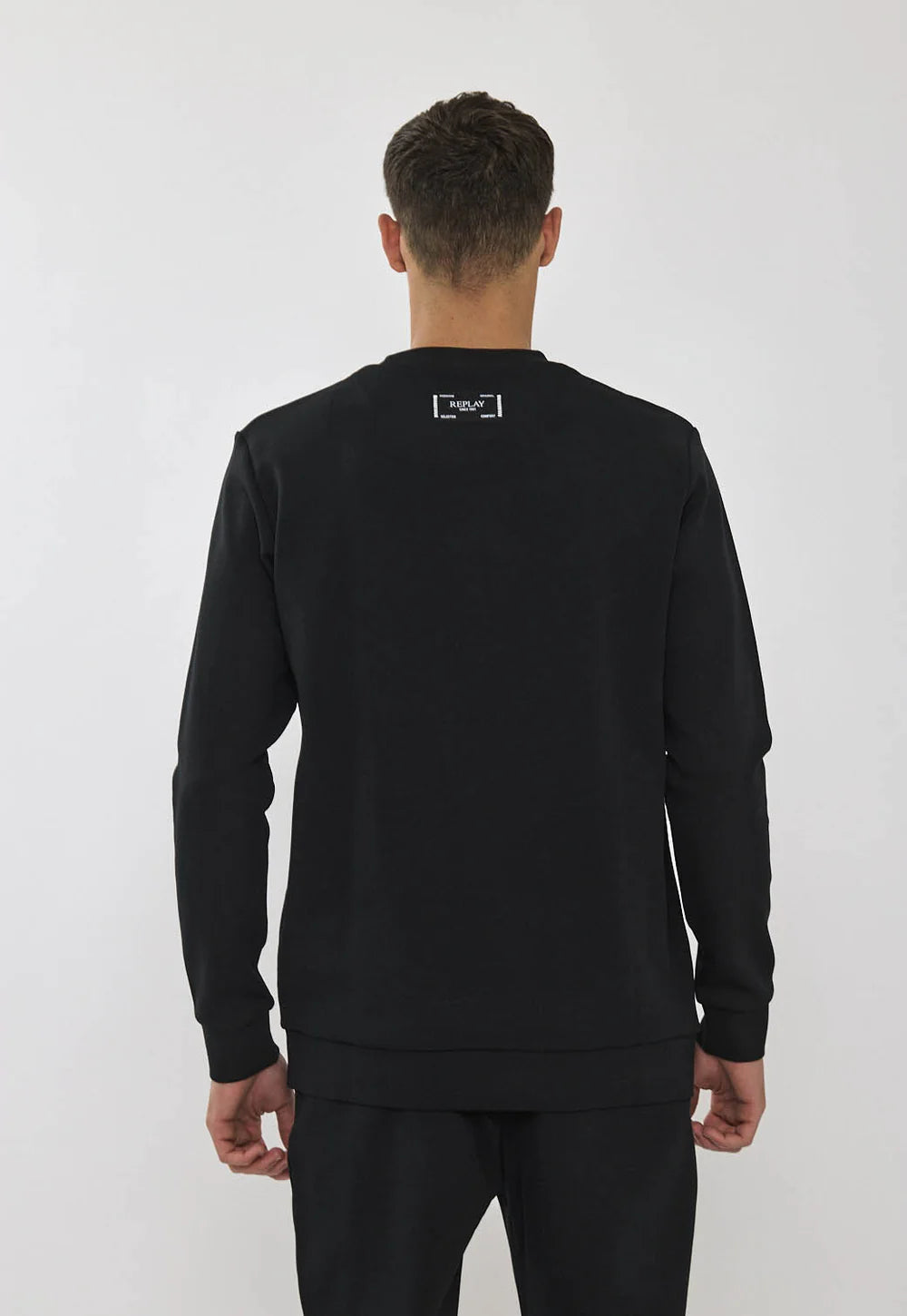 Replay tracksuit ריפלי חליפה 2 חלקים בצבע שחור לבן