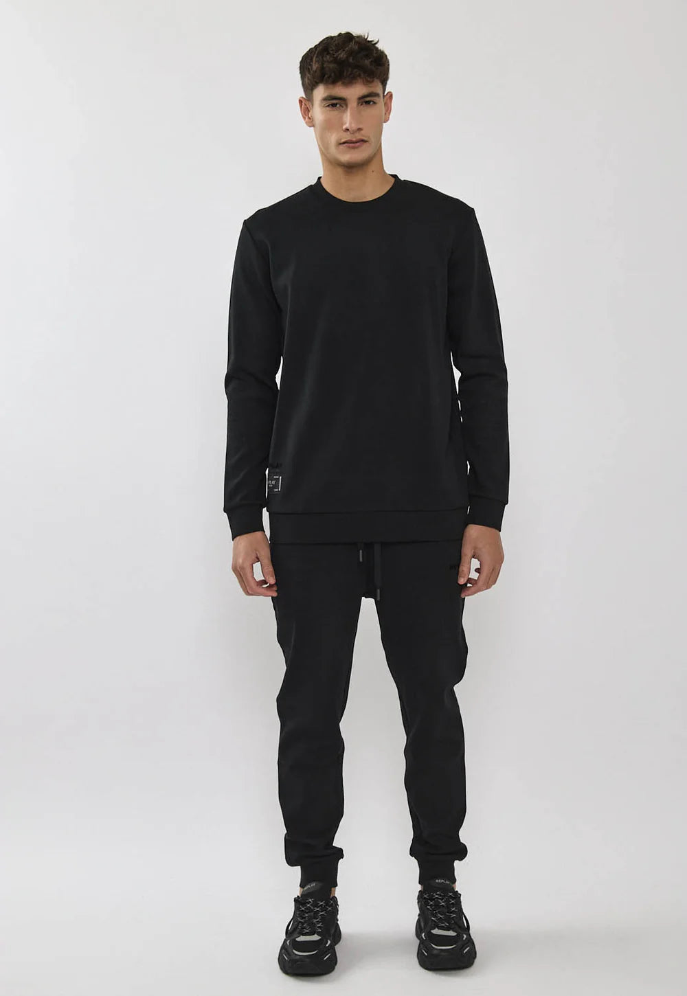 Replay tracksuit ריפלי חליפה 2 חלקים בצבע שחור לבן