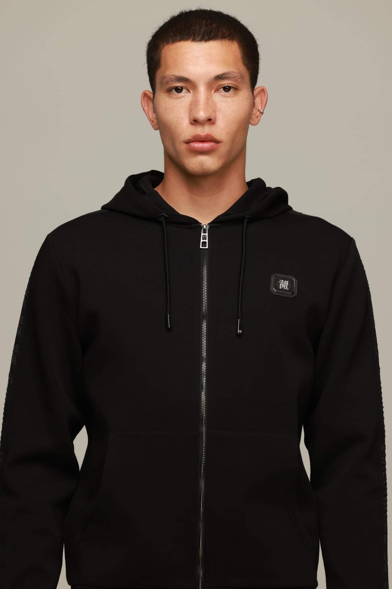 Emporio Valentini TK suit אימפוריו ולנטיני חליפה בצבע שחור לגבר - www.bbrands.co.il Emporio Valentini TK suit אימפוריו ולנטיני חליפה בצבע שחור לגבר