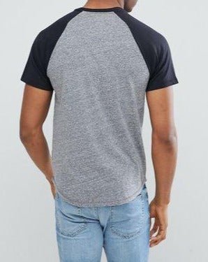 Hollister Baseball tee הוליסטר בייסבול טישרט - www.bbrands.co.il Hollister Baseball tee הוליסטר בייסבול טישרט