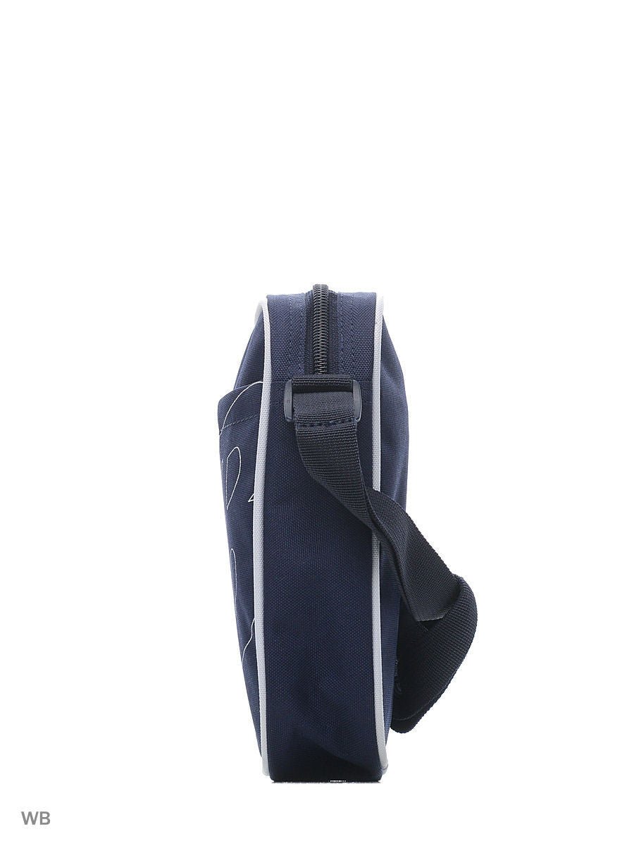 New balance Classic Crossbody BAG ניו בלאנס תיק צד - www.bbrands.co.il New balance Classic Crossbody BAG ניו בלאנס תיק צד