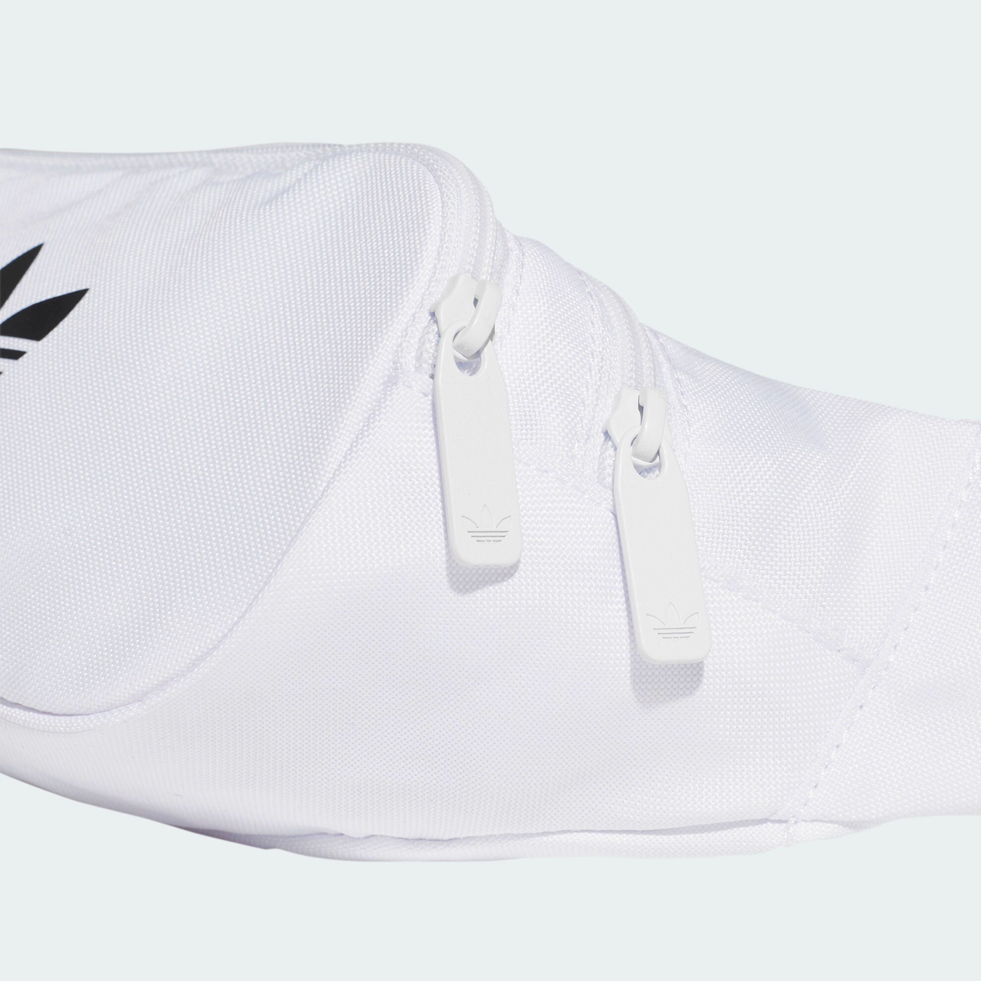 TREFOIL FESTIVAL BAG White פאוץ' אדידס תיק בצבע לבן - www.bbrands.co.il TREFOIL FESTIVAL BAG White פאוץ' אדידס תיק בצבע לבן