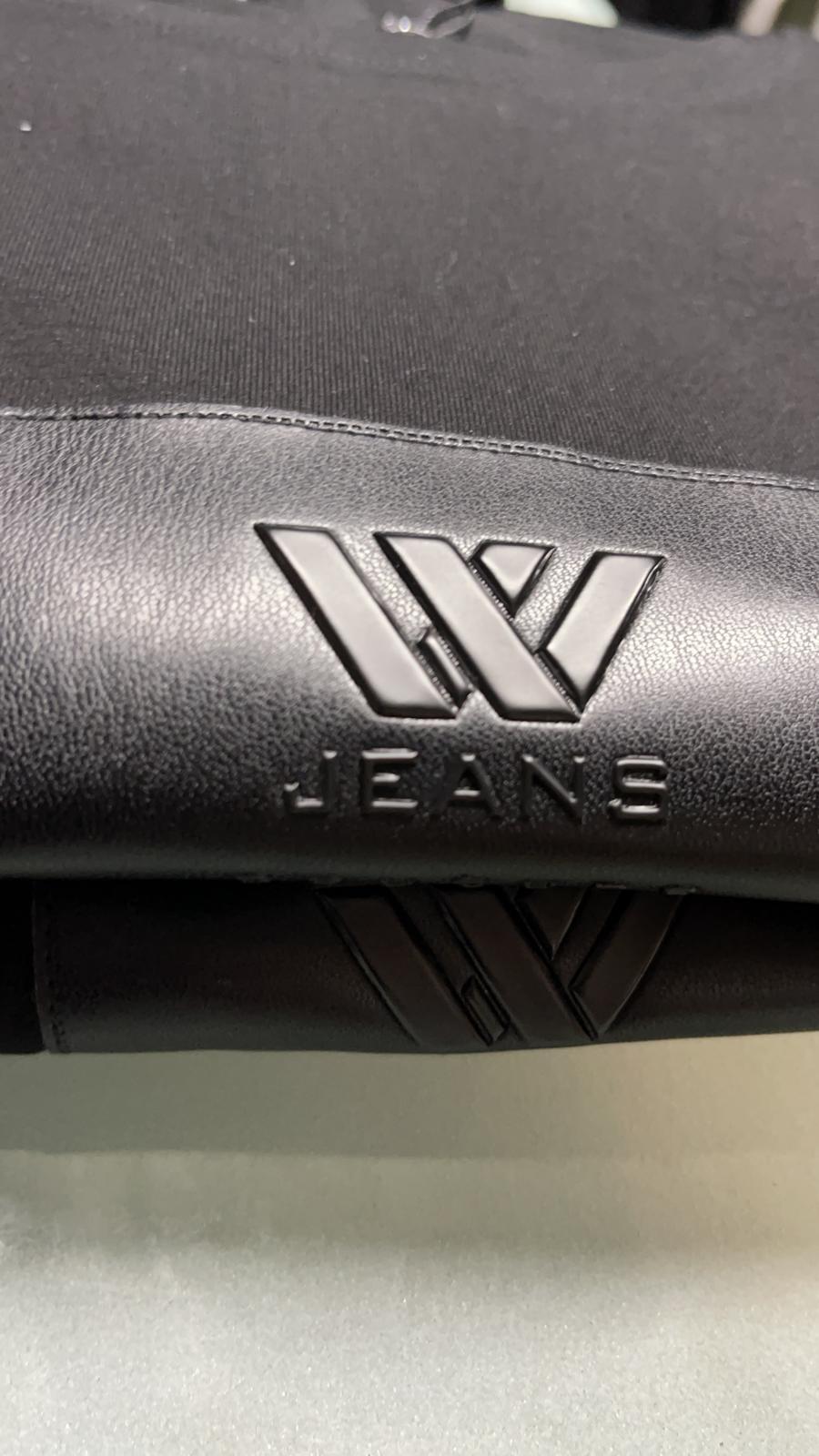 W Jeans Tshirt דבליו ג'ינס חולצת טישרט לוגו המותג במרכז - www.bbrands.co.il W Jeans Tshirt דבליו ג'ינס חולצת טישרט לוגו המותג במרכז