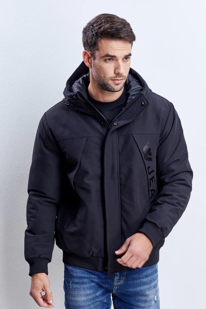 Wjeans Coat for man דבליו גינס מעיל שחור אם כובע - www.bbrands.co.il Wjeans Coat for man דבליו גינס מעיל שחור אם כובע