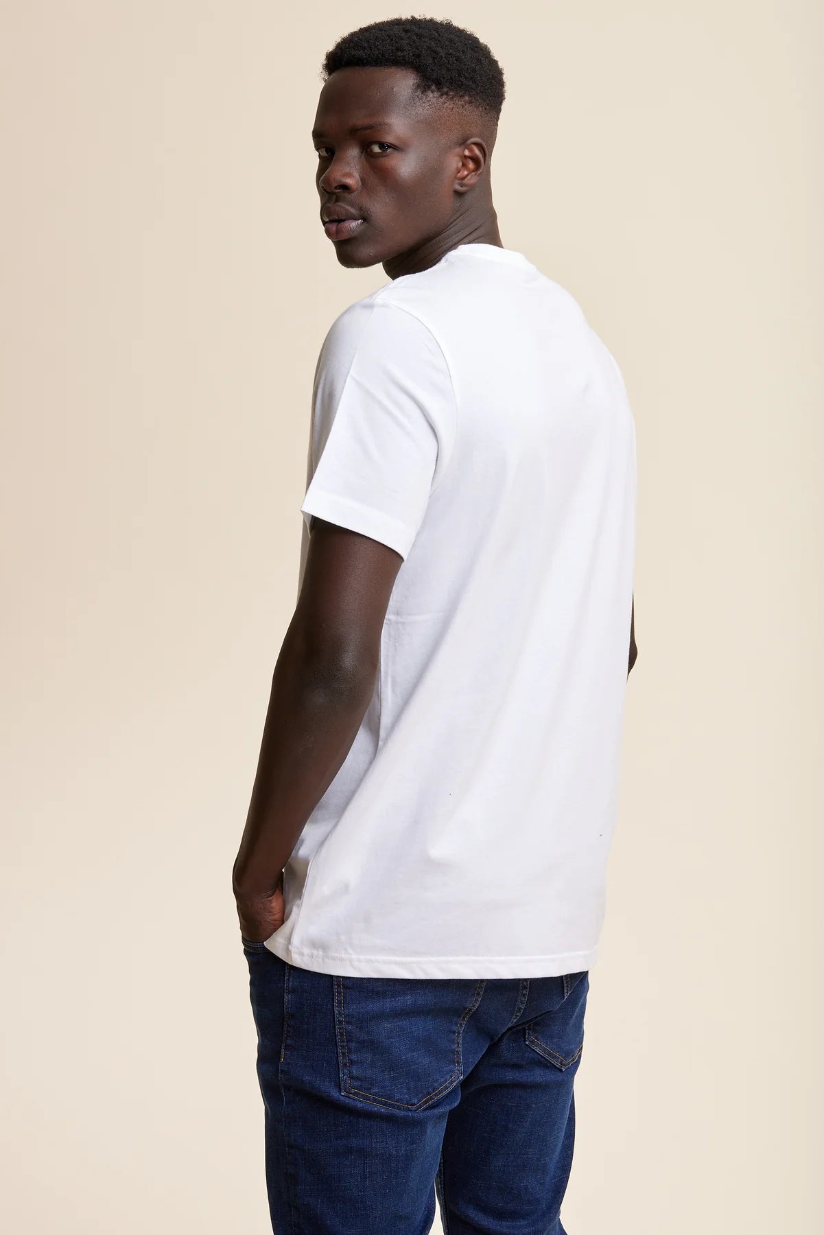 Tommy Hilfiger tshirt טומי חולצת טישרט בצבע שחור