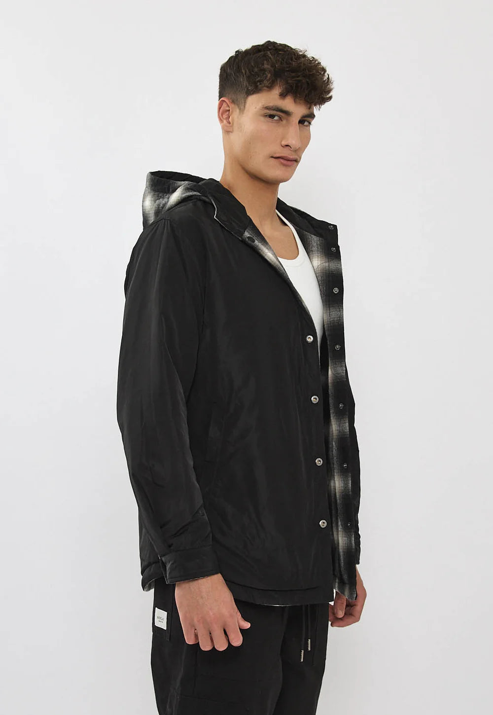 Replay Limited Edition Planel Coat ריפלי מעיל מרופד בצבע שחור מתהפך 2 צדדים