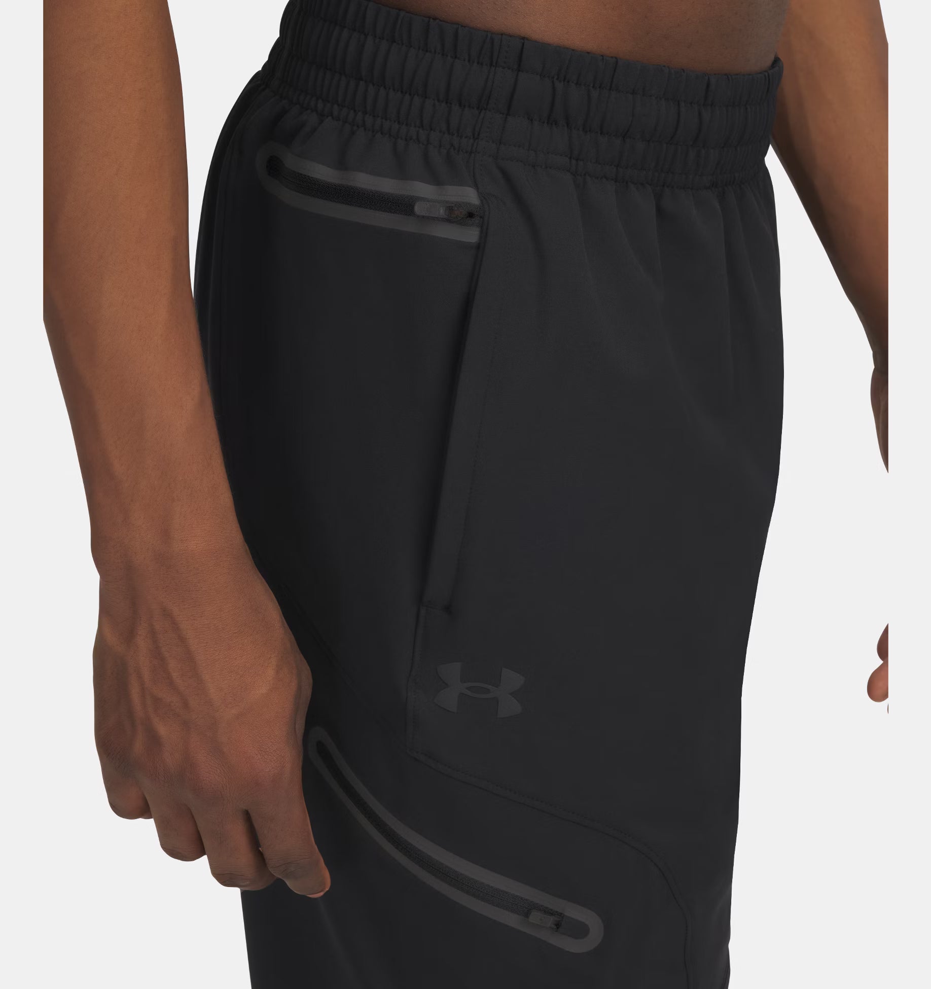 Under Armour Unstoppable Cargo Pant אנדר ארמור דגמח בצבע שחור