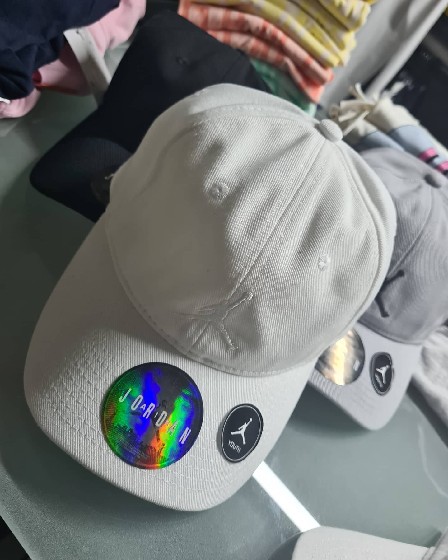 AirJordan Hat כובע אייר ג'ורדן מהמם - www.bbrands.co.il AirJordan Hat כובע אייר ג'ורדן מהמם