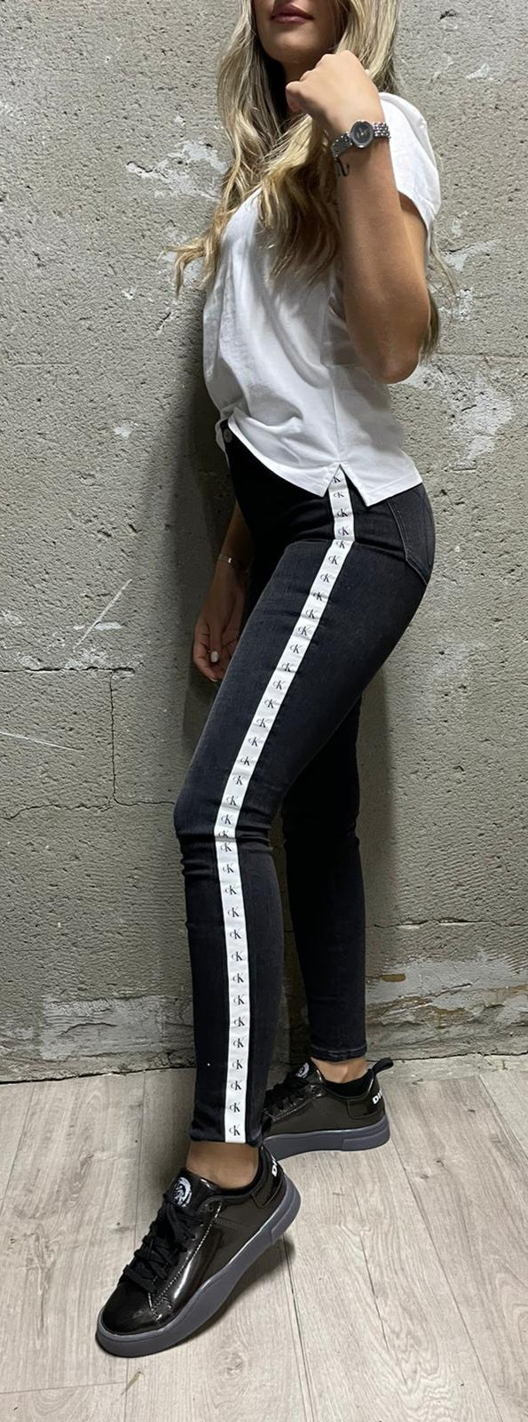 CalvinKlein Jeans for women גינס קלווין לנשים - www.bbrands.co.il CalvinKlein Jeans for women גינס קלווין לנשים