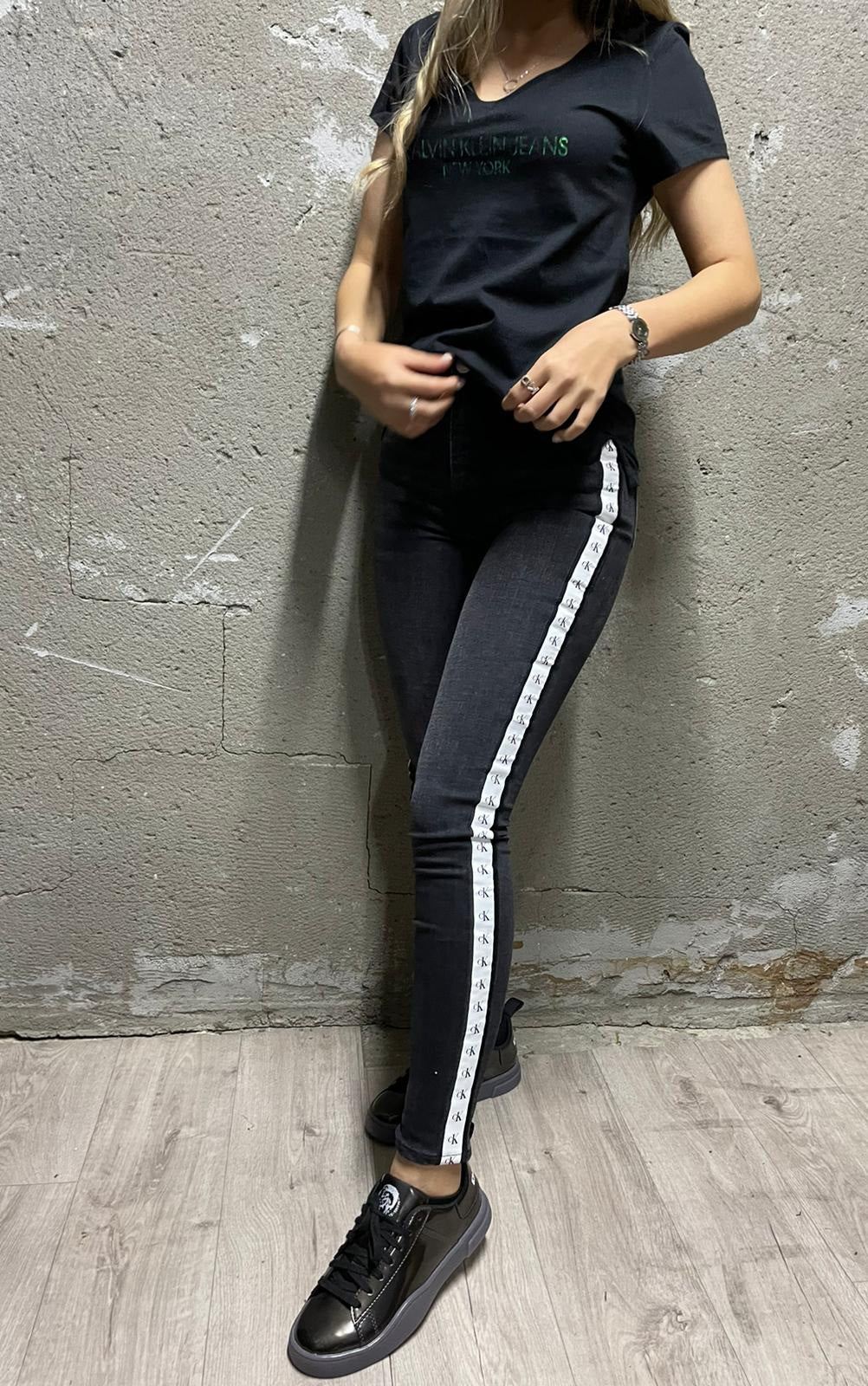 CalvinKlein Jeans for women גינס קלווין לנשים - www.bbrands.co.il CalvinKlein Jeans for women גינס קלווין לנשים