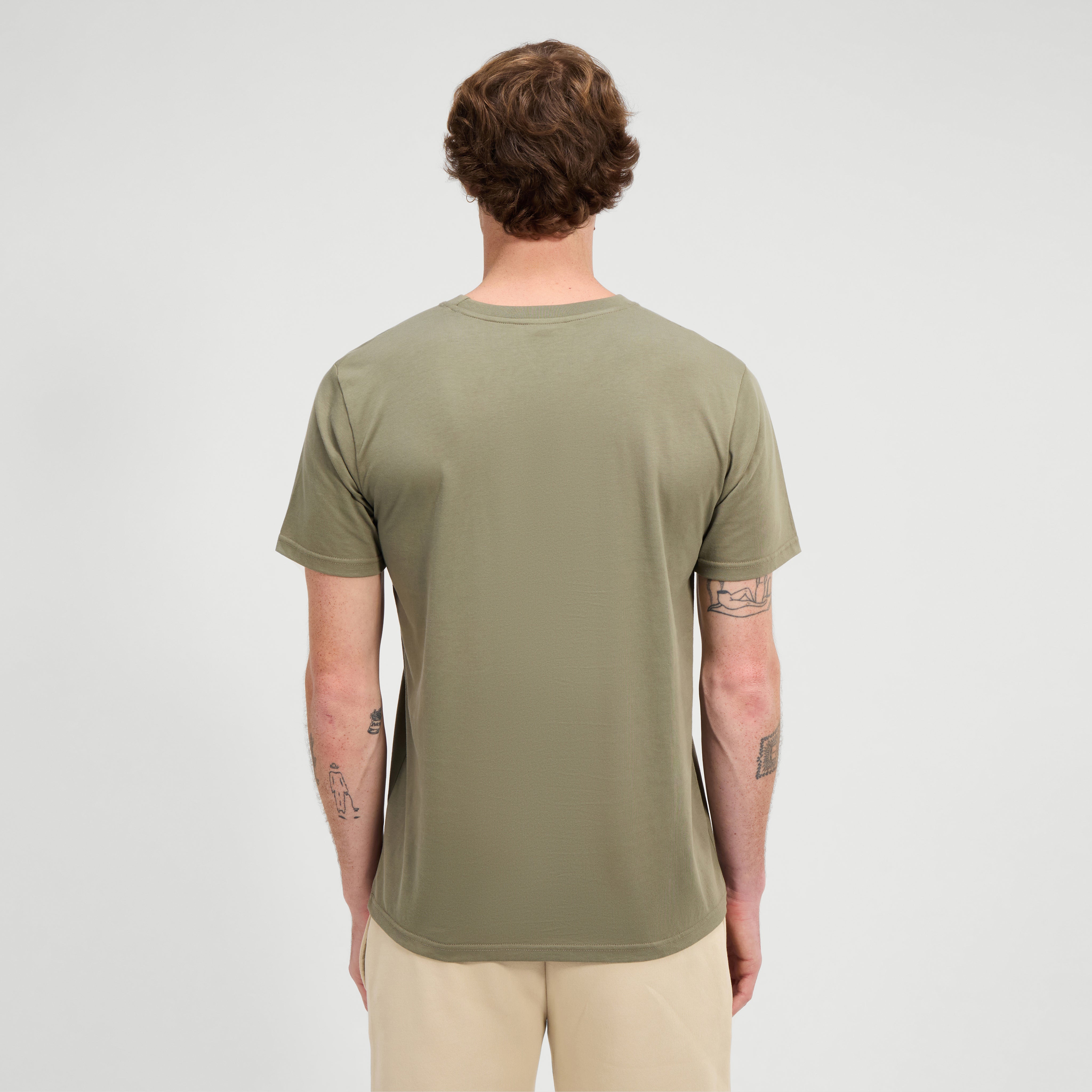 Ellesse Ollio tshirt חולצת טישרט אלס לגבר - www.bbrands.co.il Ellesse Ollio tshirt חולצת טישרט אלס לגבר