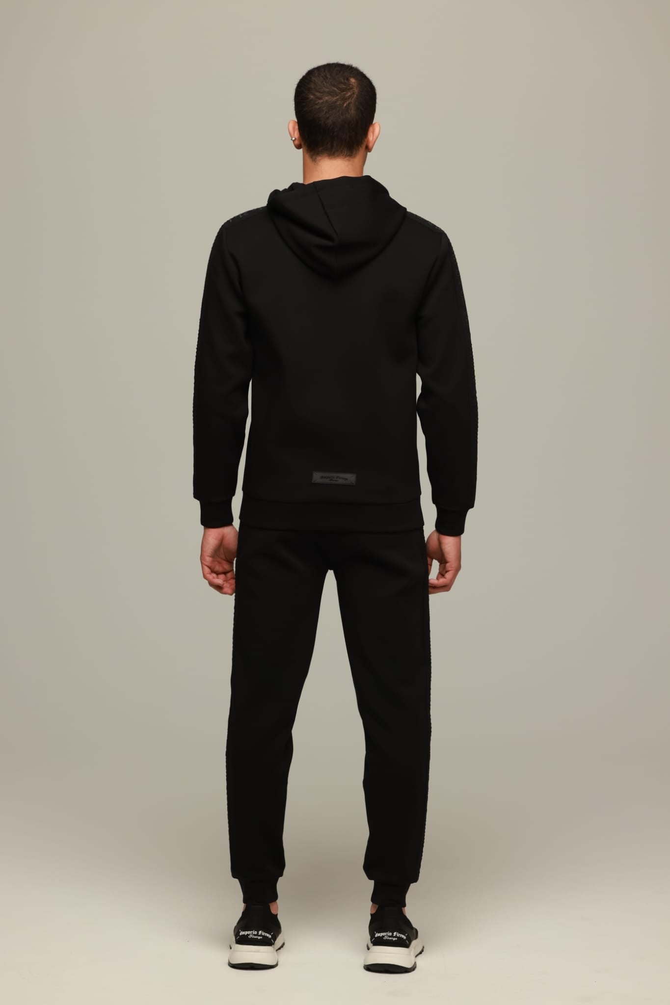 Emporio Valentini TK suit אימפוריו ולנטיני חליפה בצבע שחור לגבר - www.bbrands.co.il Emporio Valentini TK suit אימפוריו ולנטיני חליפה בצבע שחור לגבר