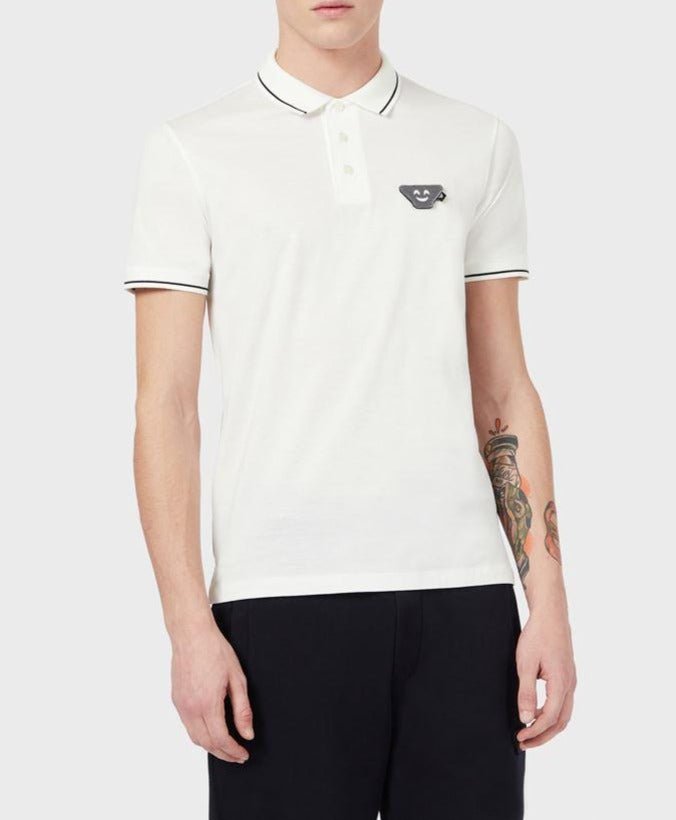 Girogio Emporio Armani Polo Emoji Patch shirt אימפוריו ארמני בחולצת צווארון אימוגי סקוץ' - www.bbrands.co.il Girogio Emporio Armani Polo Emoji Patch shirt אימפוריו ארמני בחולצת צווארון אימוגי סקוץ'
