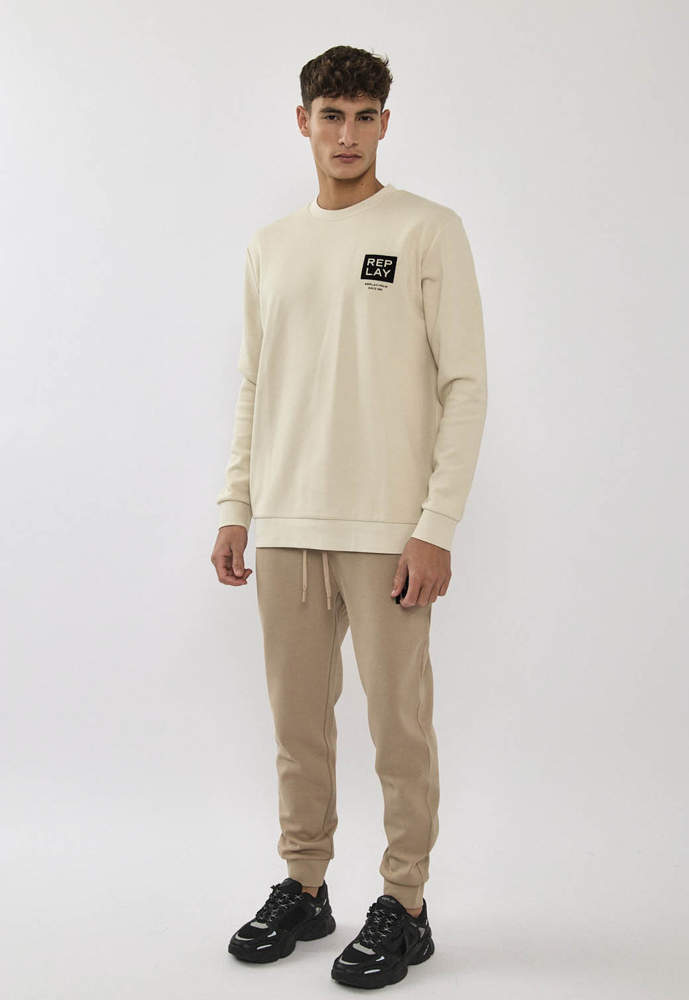 Replay tracksuit ריפלי חליפה 2 חלקים בצבע חום קאמל